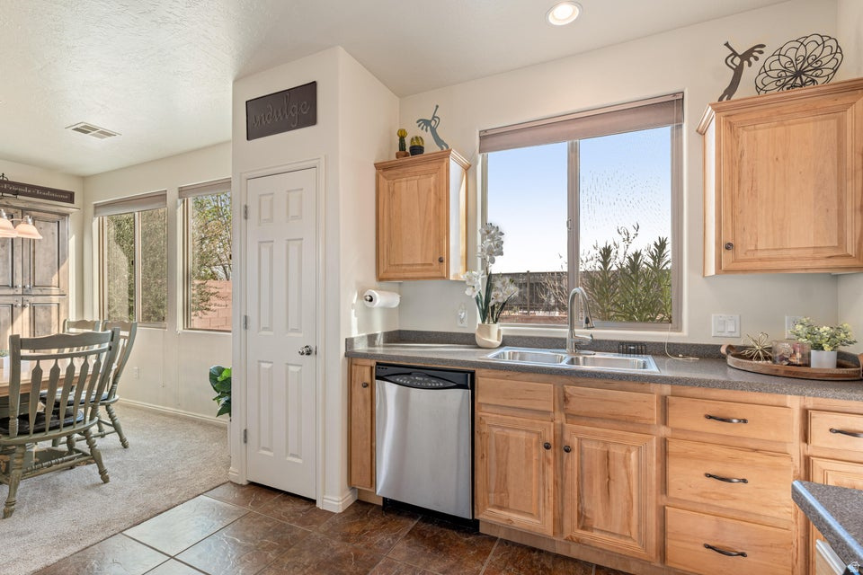 CORAL CANYON SUB COMM AREA 2 PH 3 - Residential