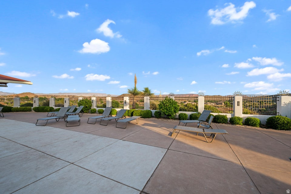 CORAL CANYON SUB COMM AREA 2 PH 3 - Residential