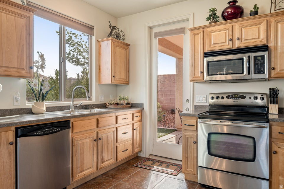 CORAL CANYON SUB COMM AREA 2 PH 3 - Residential