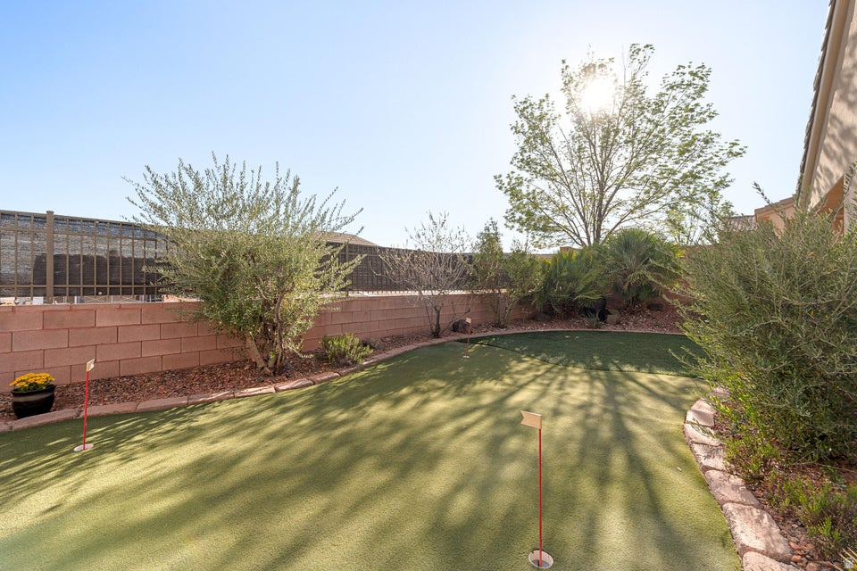 CORAL CANYON SUB COMM AREA 2 PH 3 - Residential