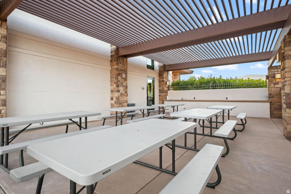 CORAL CANYON SUB COMM AREA 2 PH 3 - Residential