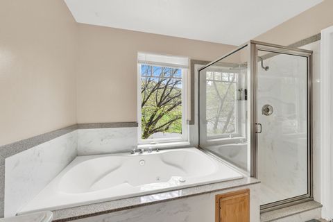 Tiny photo for 8975 E PINEVIEW DR, Huntsville, UT 84317 (MLS # 2159889)