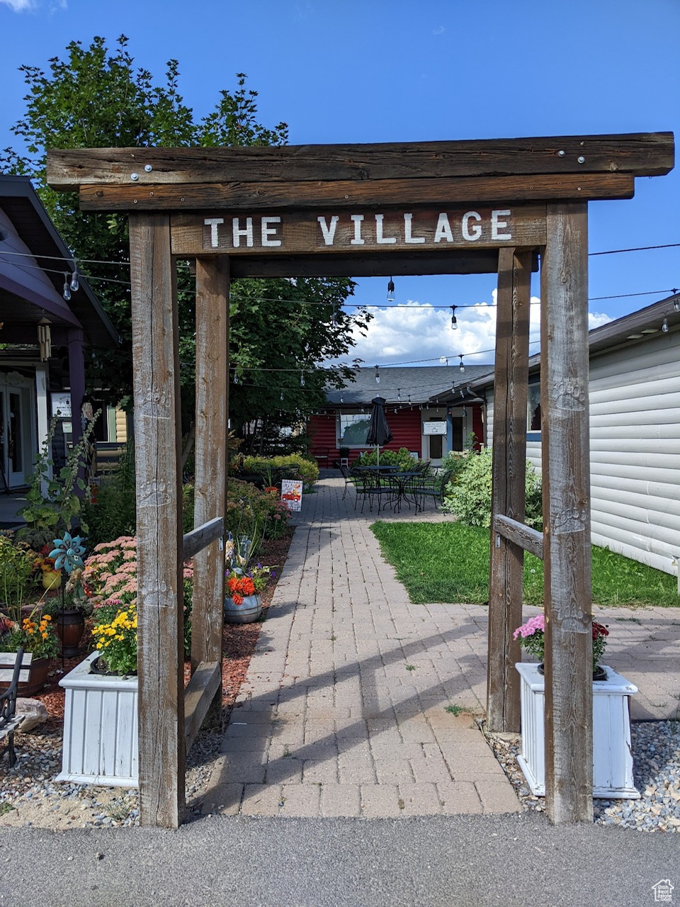 THE VILLAGE - Commercial Sale