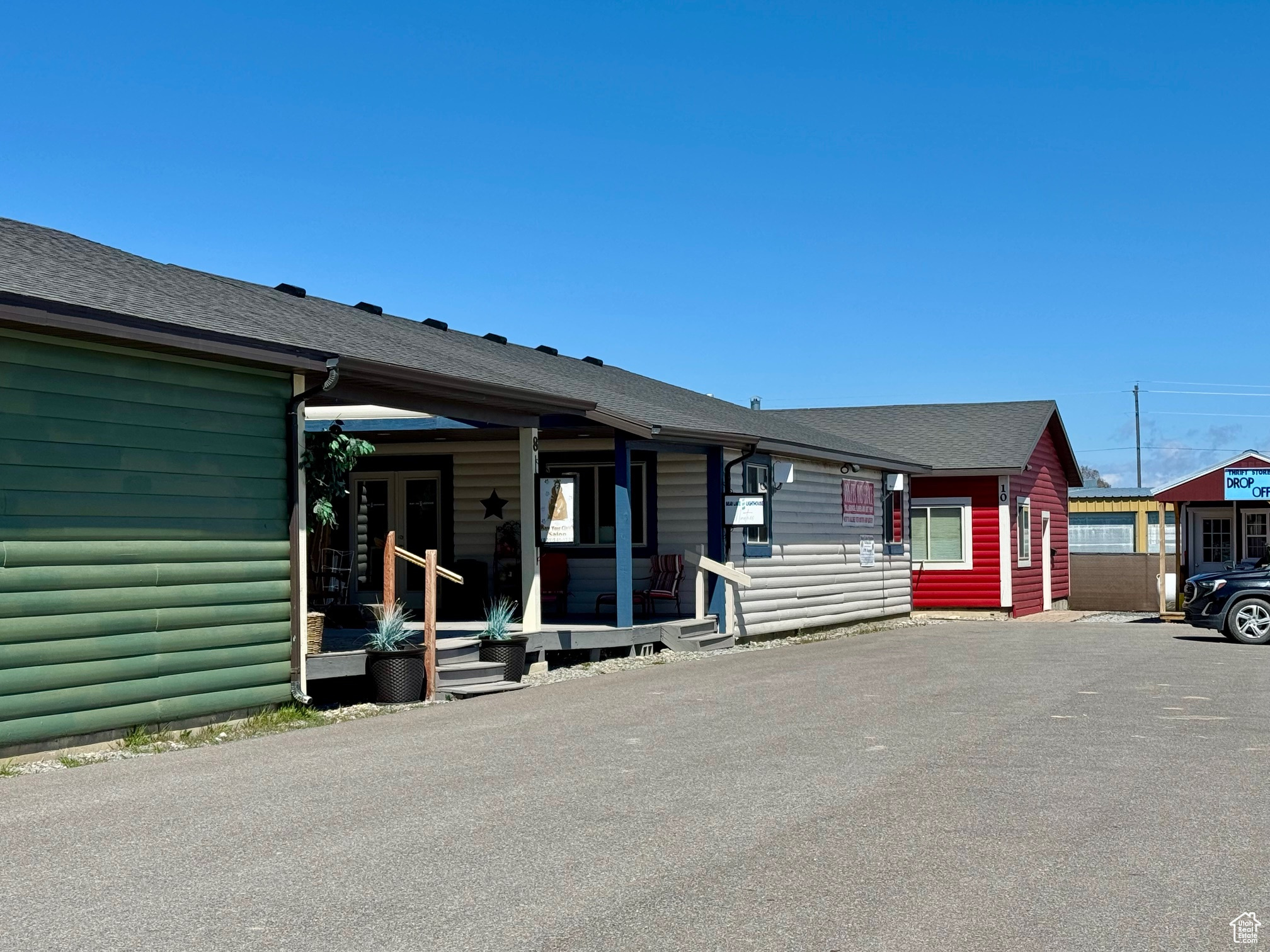 THE VILLAGE - Commercial Sale