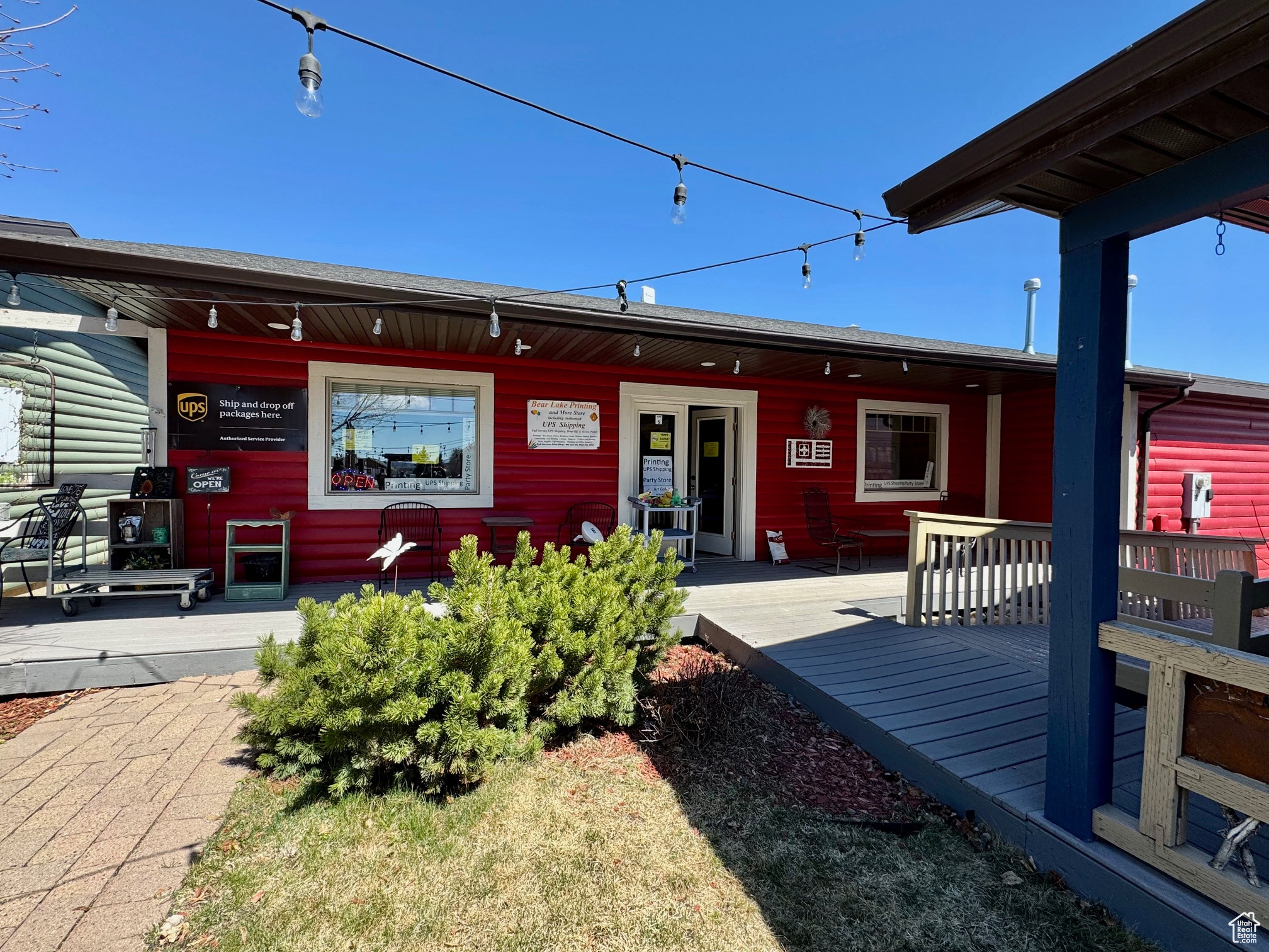 THE VILLAGE - Commercial Sale