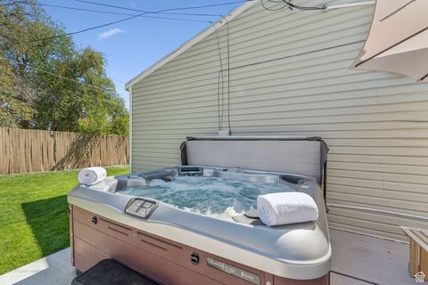 Tiny photo for 970 W 300 N, Salt Lake City, UT 84116 (MLS # 2109070)