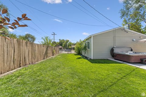 Tiny photo for 970 W 300 N, Salt Lake City, UT 84116 (MLS # 2109070)