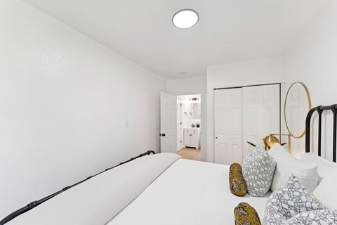 Tiny photo for 970 W 300 N, Salt Lake City, UT 84116 (MLS # 2109070)