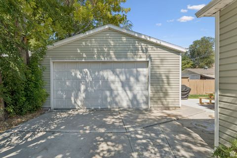 Tiny photo for 970 W 300 N, Salt Lake City, UT 84116 (MLS # 2109070)