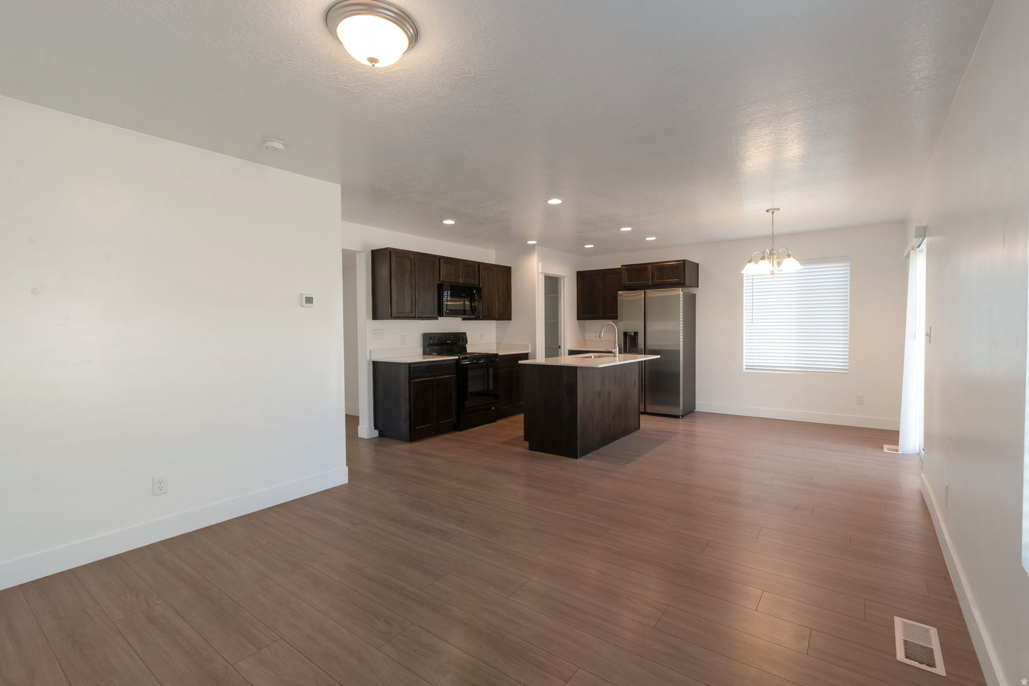 RIDGE - Residential