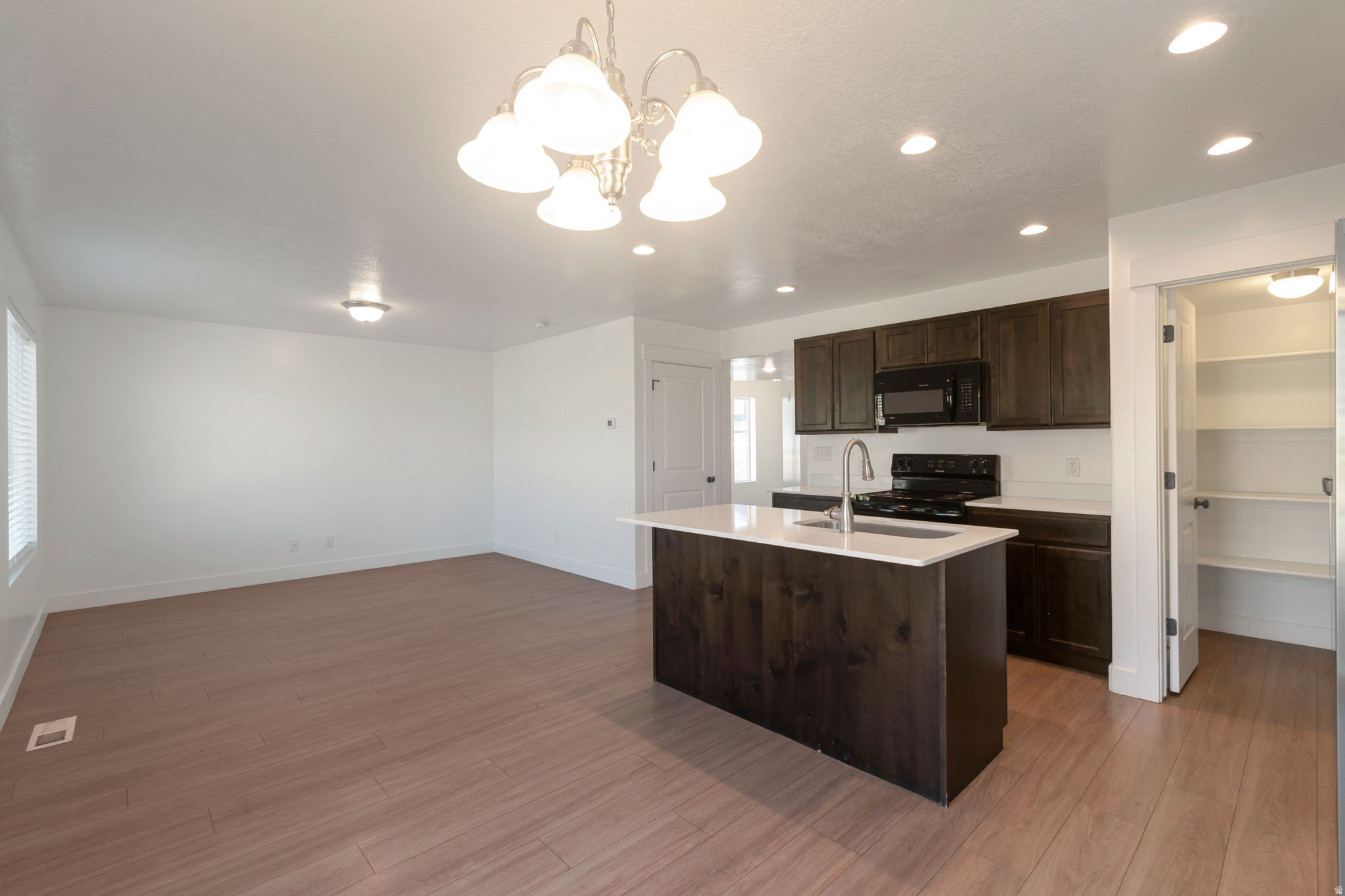 RIDGE - Residential