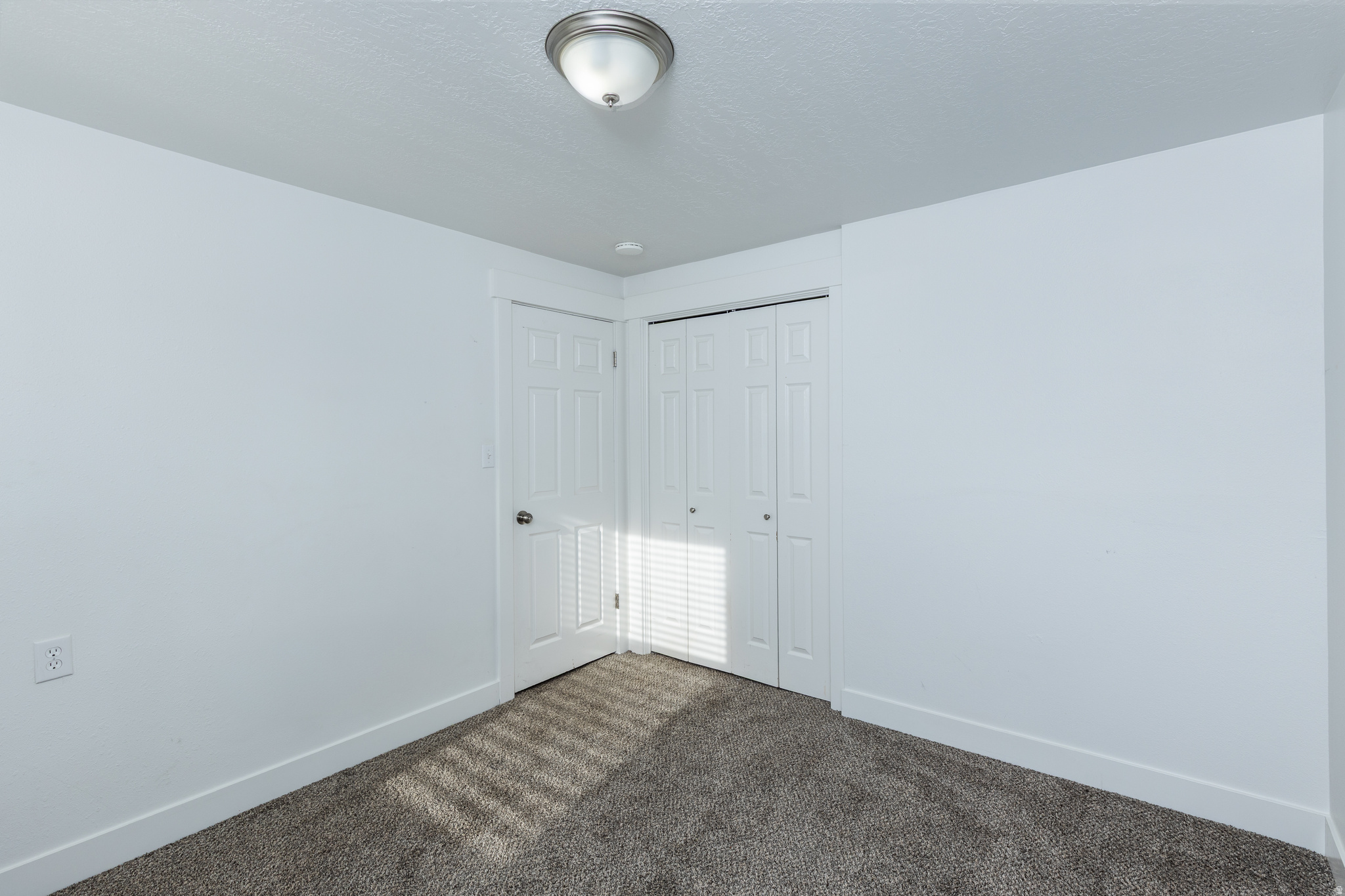 CASTLEBROOK - Residential