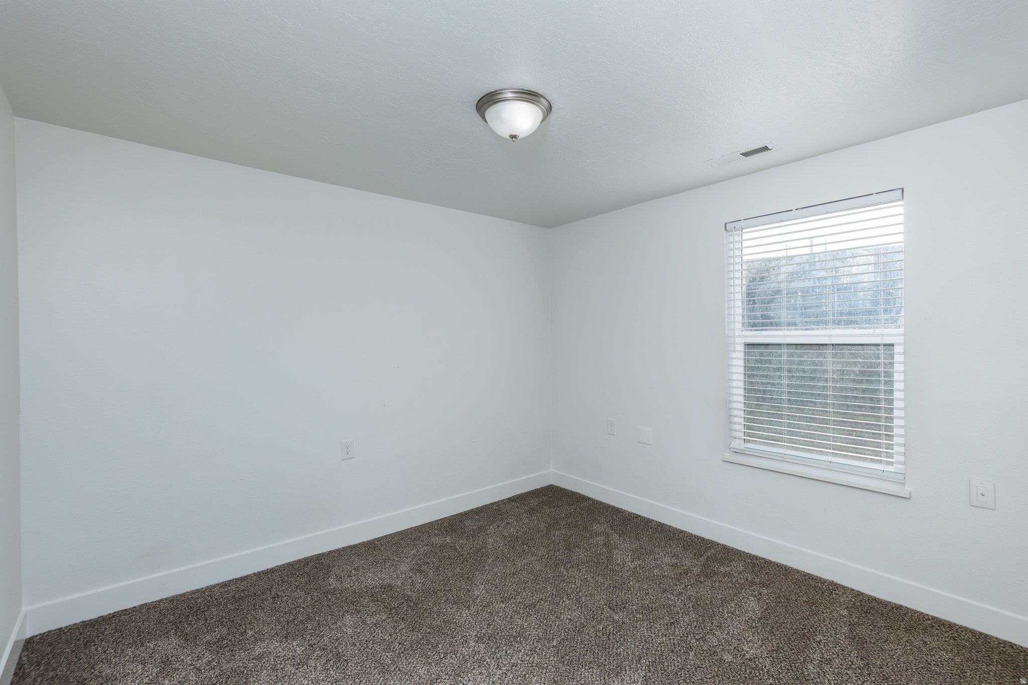 CASTLEBROOK - Residential