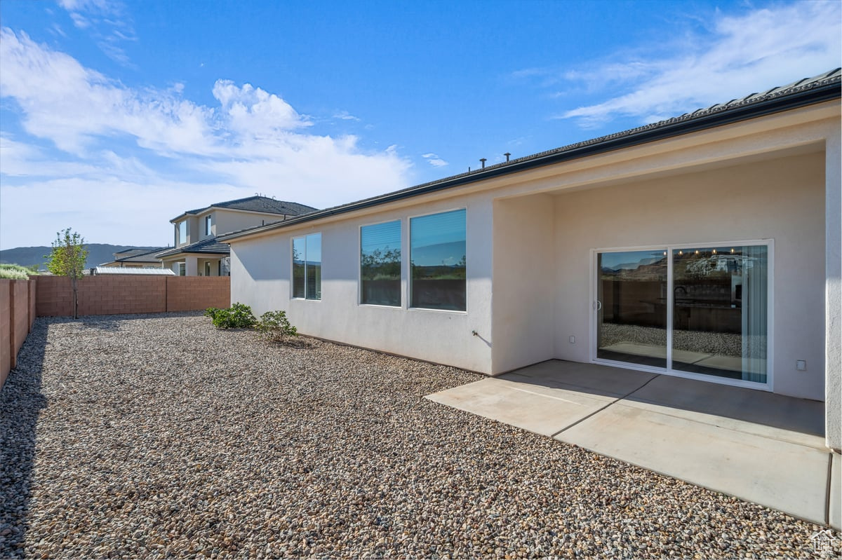 RIVERBEND AT SUNRISE VALLEY 2 - Residential