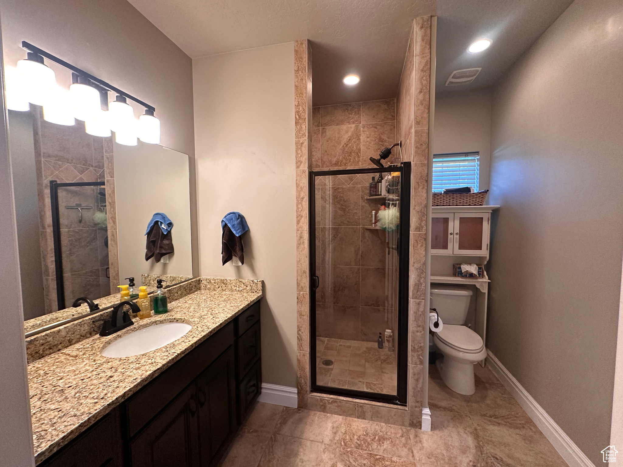 SUNRISE KNOLLS - Residential