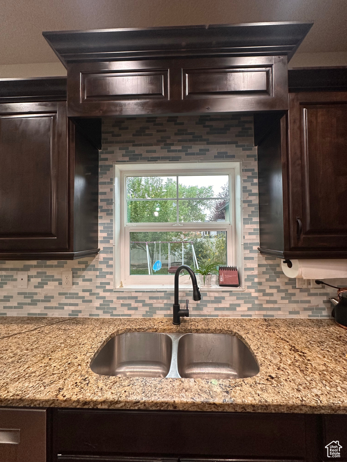 SUNRISE KNOLLS - Residential