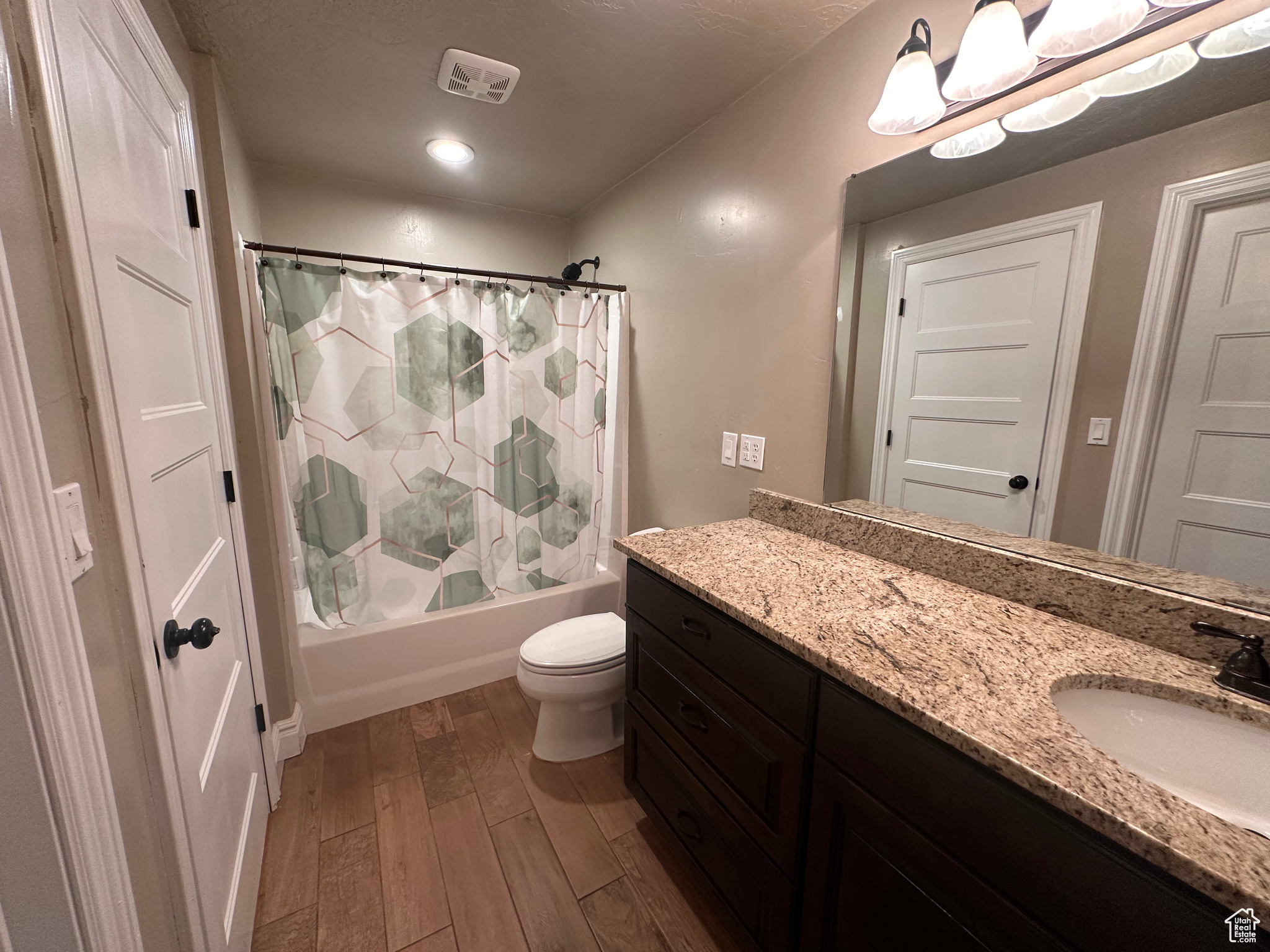 SUNRISE KNOLLS - Residential
