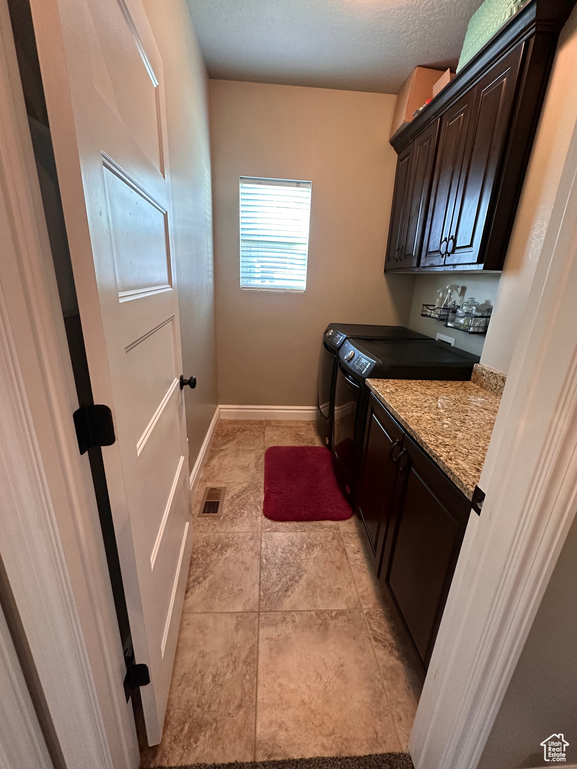 SUNRISE KNOLLS - Residential