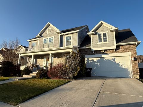 Photo of 2037 E 800 S, Spanish Fork, UT 84660 (MLS # 2158814)