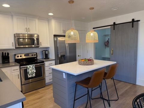 Tiny photo for 2037 E 800 S, Spanish Fork, UT 84660 (MLS # 2158814)