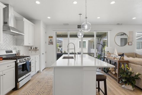 Tiny photo for 1442 W 220 N, Pleasant Grove, UT 84062 (MLS # 2162377)
