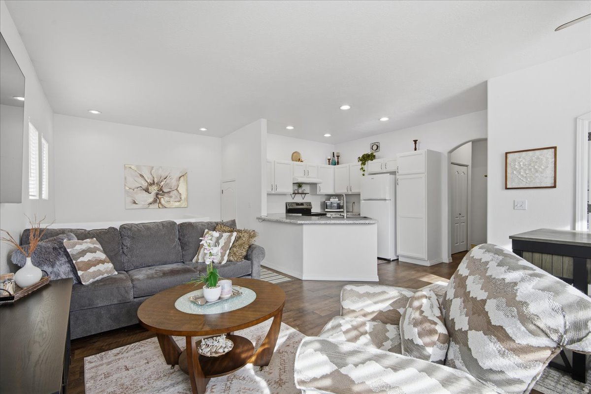 JORDAN - Residential