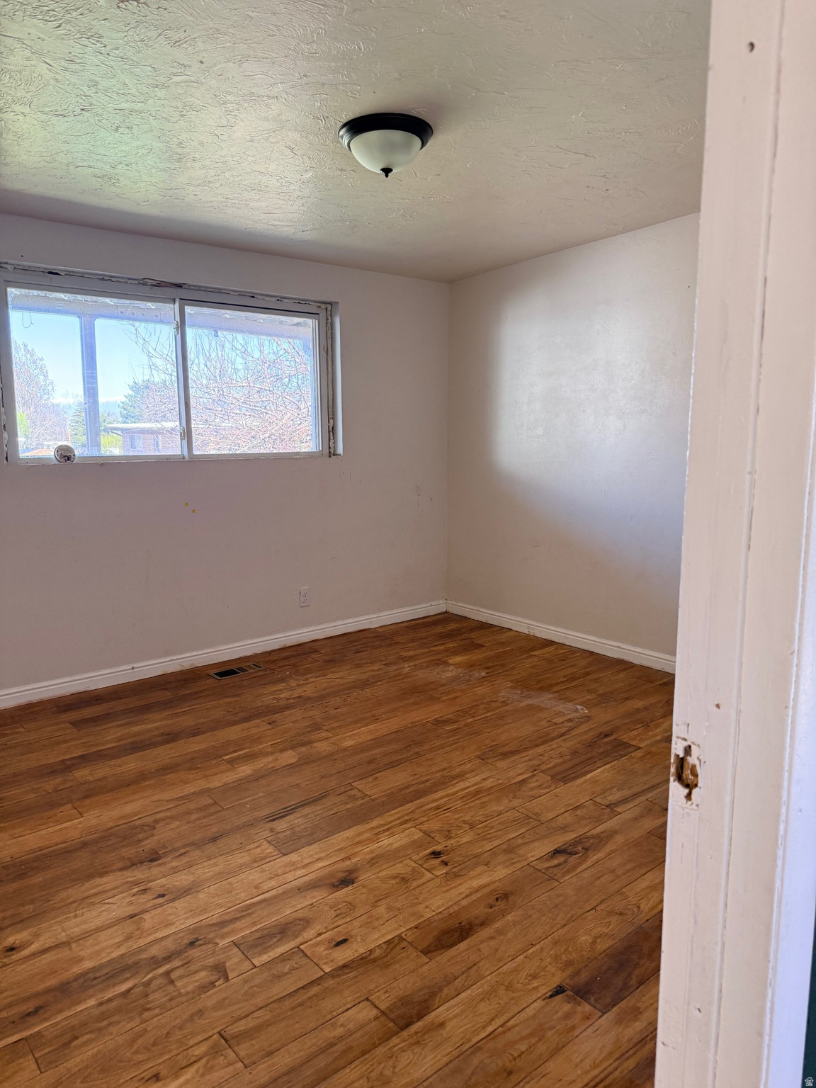 SUNNYVALE HEIGHTS SUB #11 - Residential