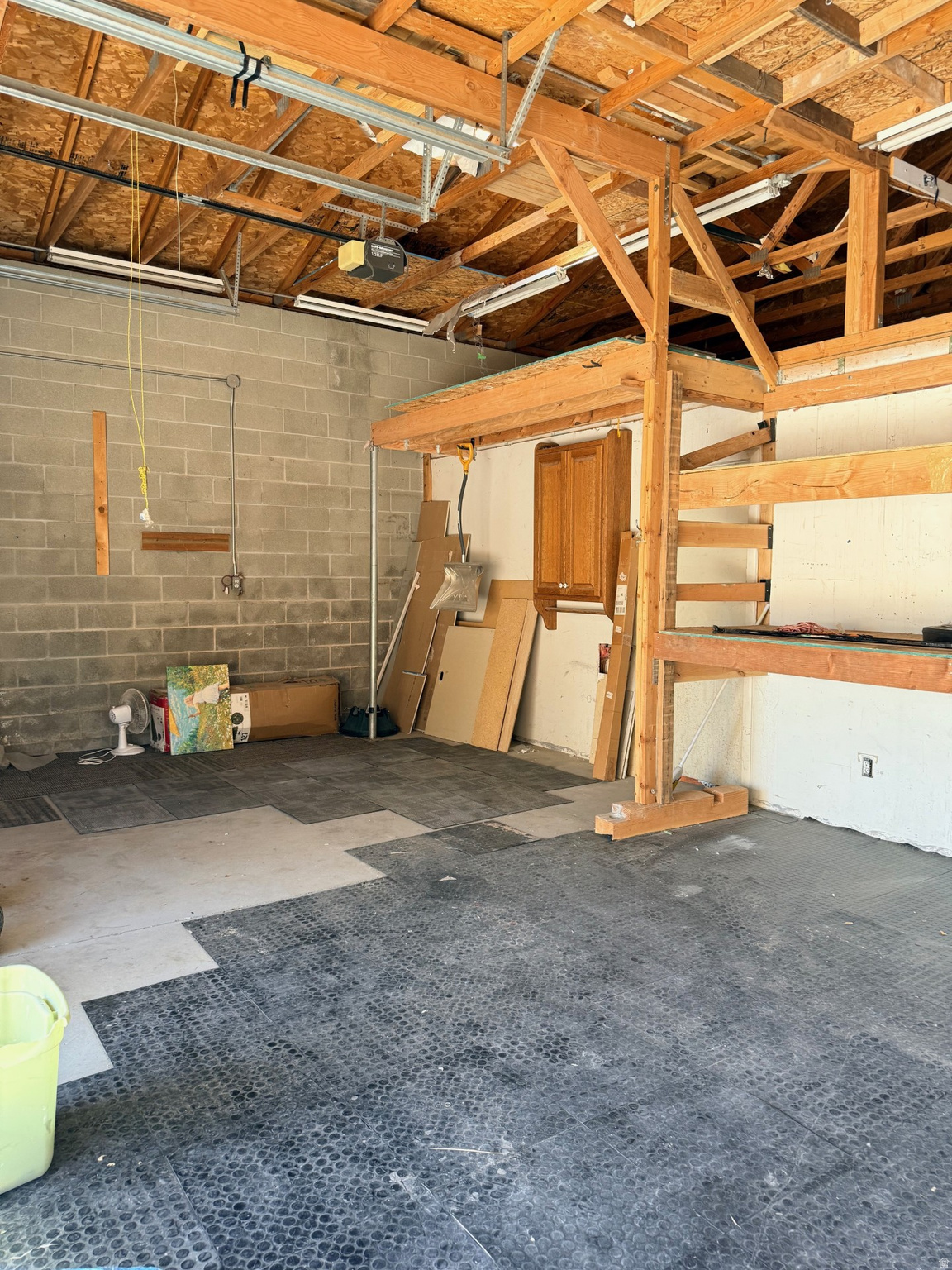 SUNNYVALE HEIGHTS SUB #11 - Residential