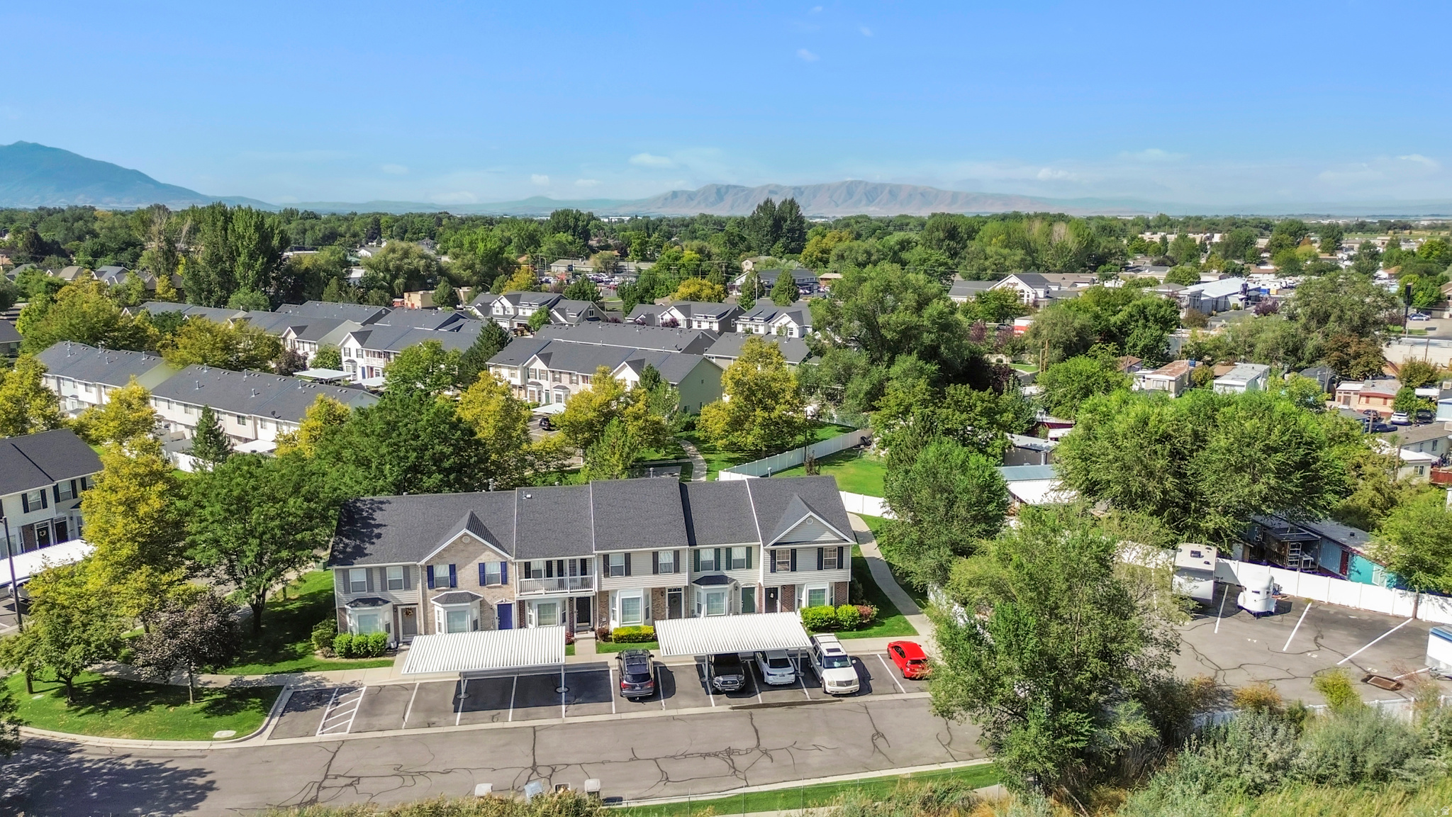 WILLOWS - Residential