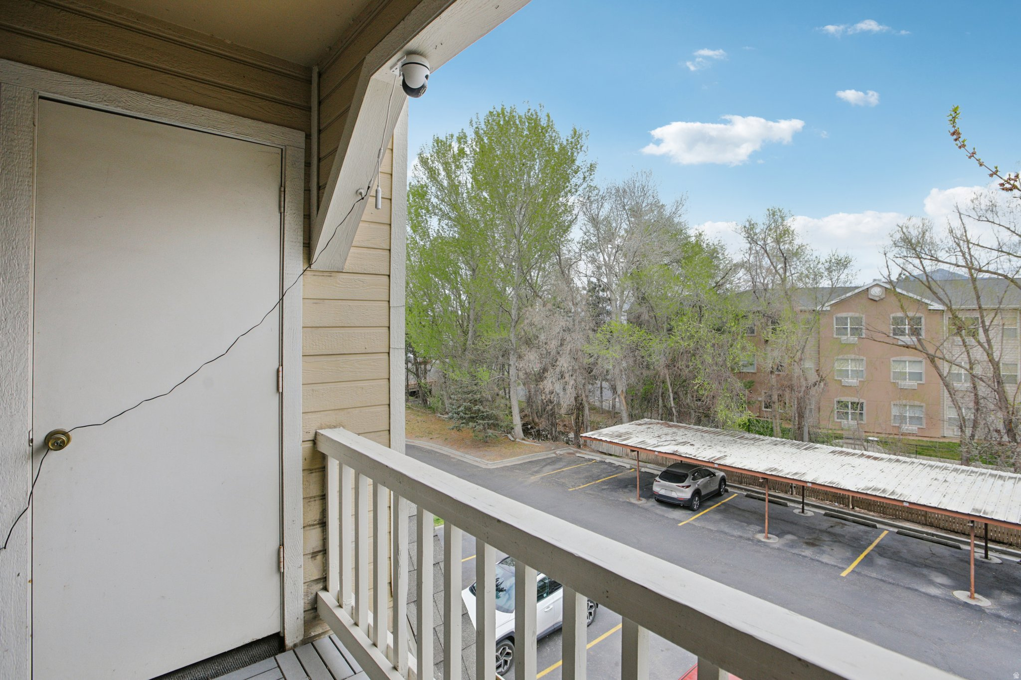 WATERSIDE COVE - Residential