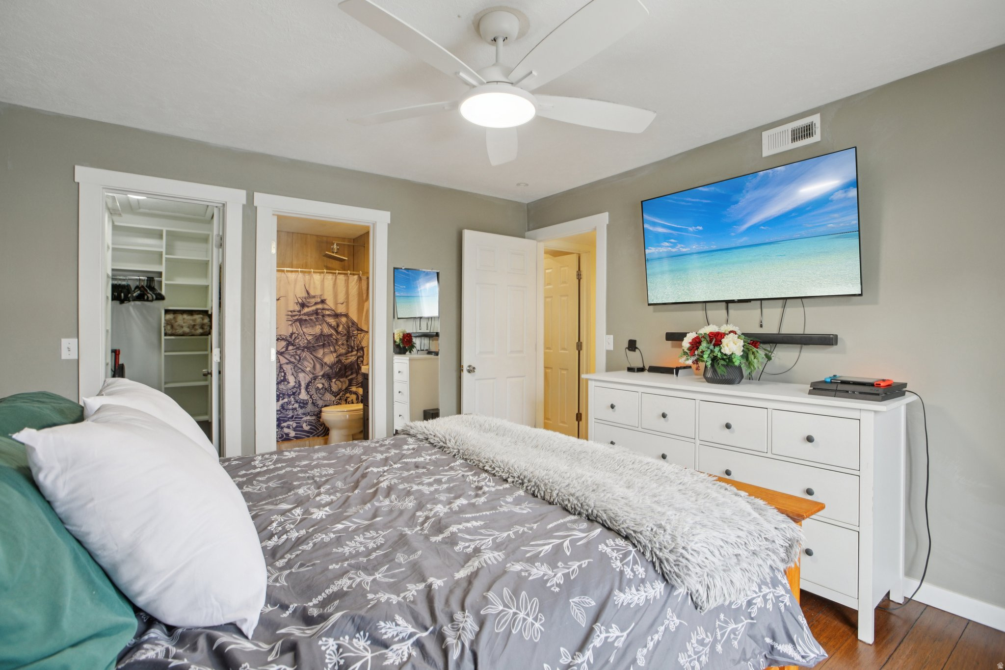 WATERSIDE COVE - Residential