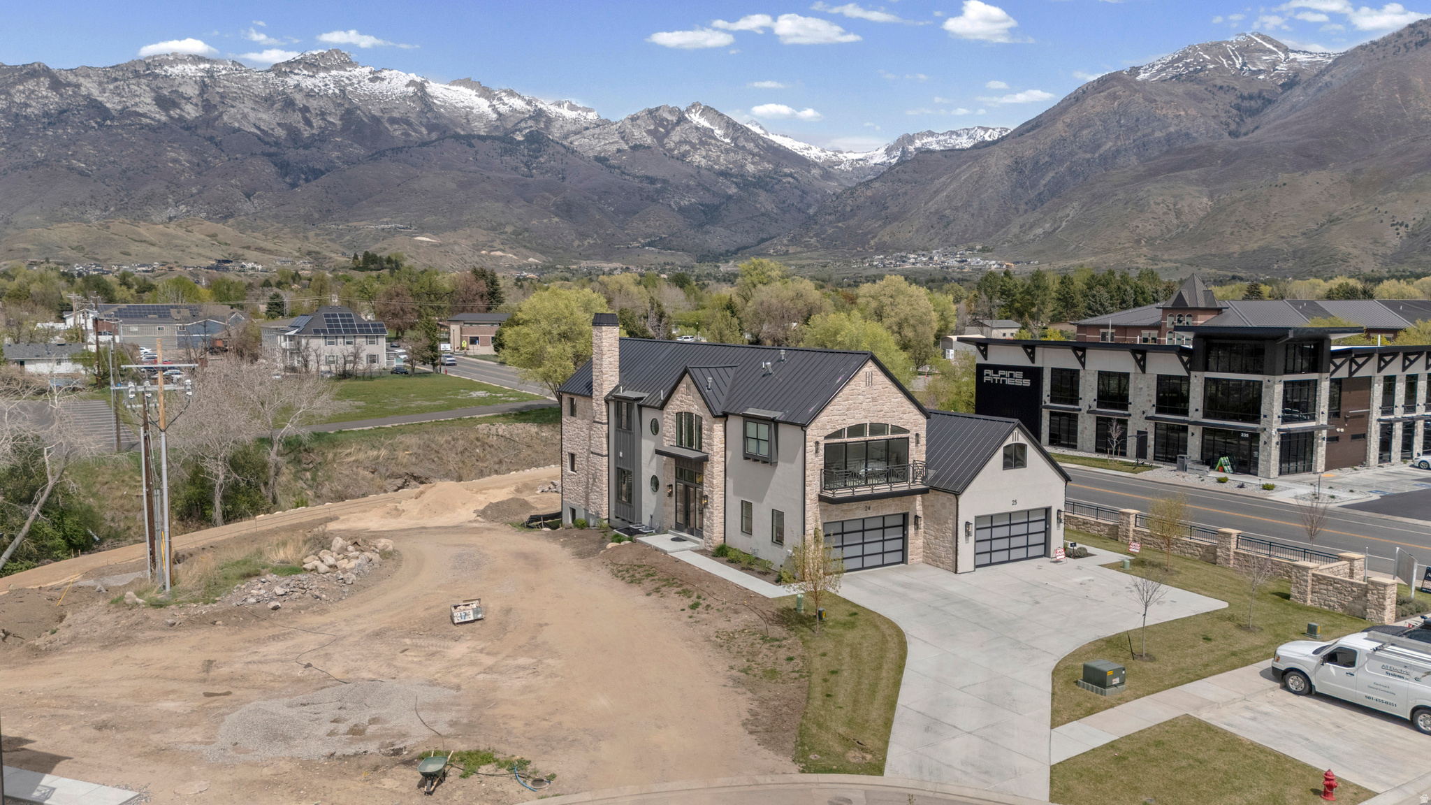 MONTDELLA - Residential Income