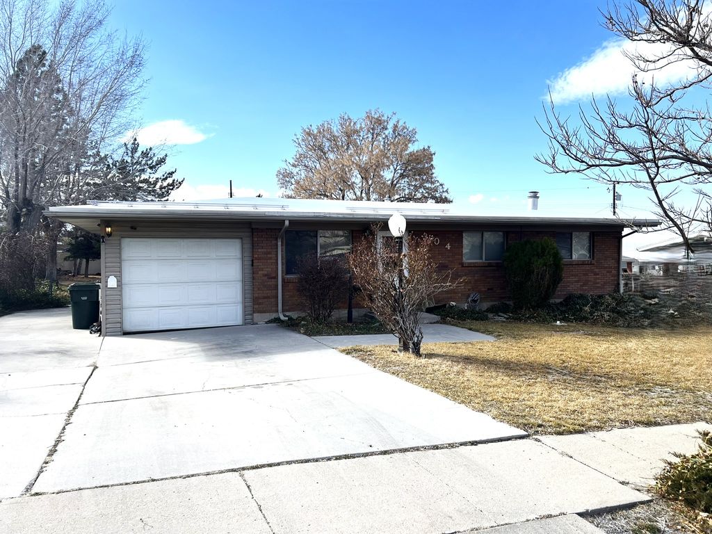 Photo of 304 S THIRD ST, Tooele, UT 84074 (MLS # 2137526)