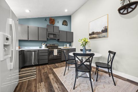 Tiny photo for 3193 W MEADOW GREEN WAY, West Jordan, UT 84088 (MLS # 2139614)