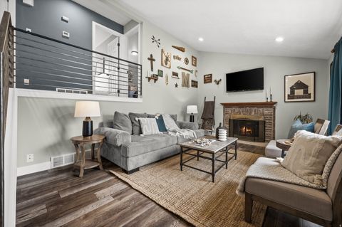 Photo of 3193 W MEADOW GREEN WAY, West Jordan, UT 84088 (MLS # 2139614)