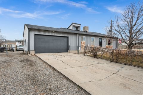 Tiny photo for 3193 W MEADOW GREEN WAY, West Jordan, UT 84088 (MLS # 2139614)