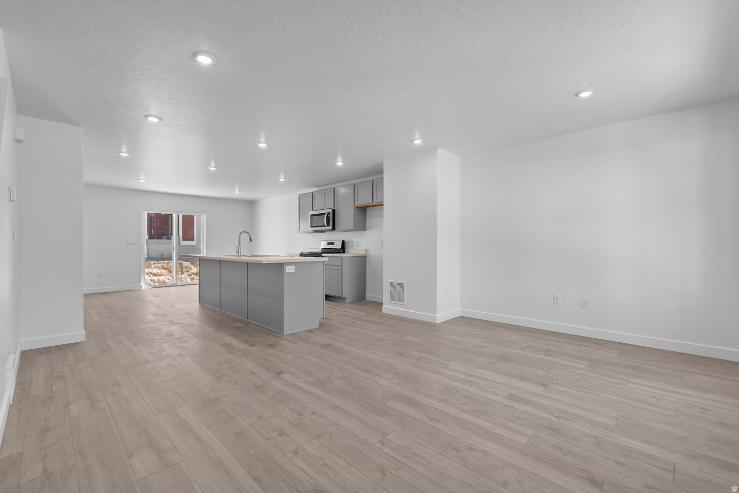 WESTERN ACRES - Residential