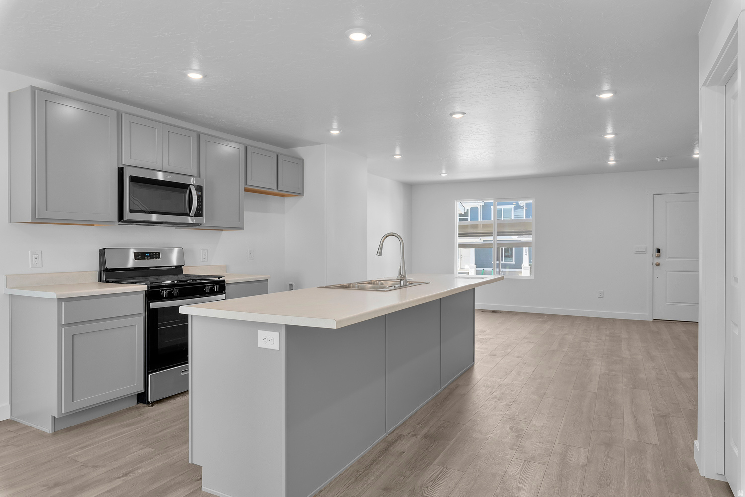 WESTERN ACRES - Residential