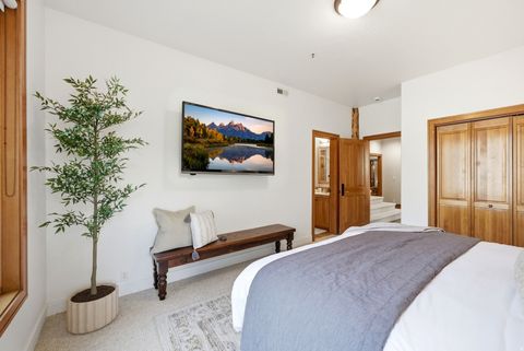 Tiny photo for 2780 GALLIVAN LOOP, Park City, UT 84060 (MLS # 2147062)