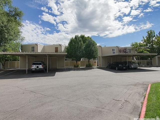 APPLEGATE CONDM - Residential