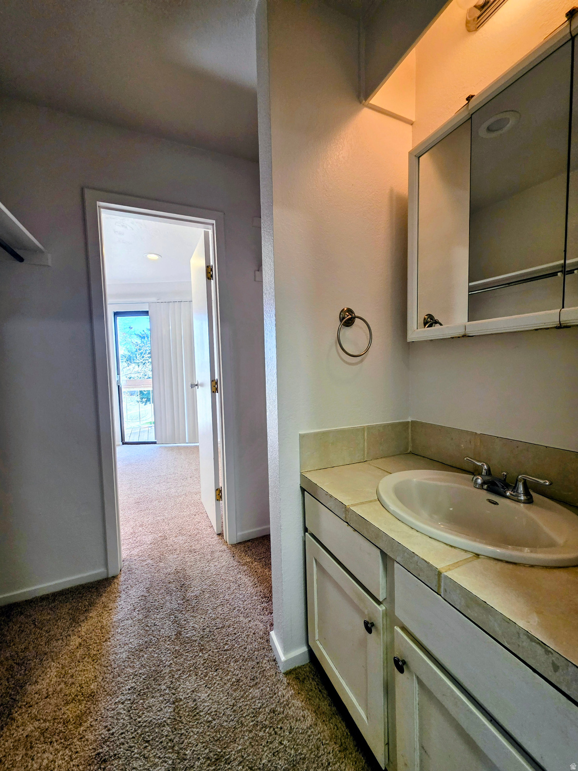 APPLEGATE CONDM - Residential