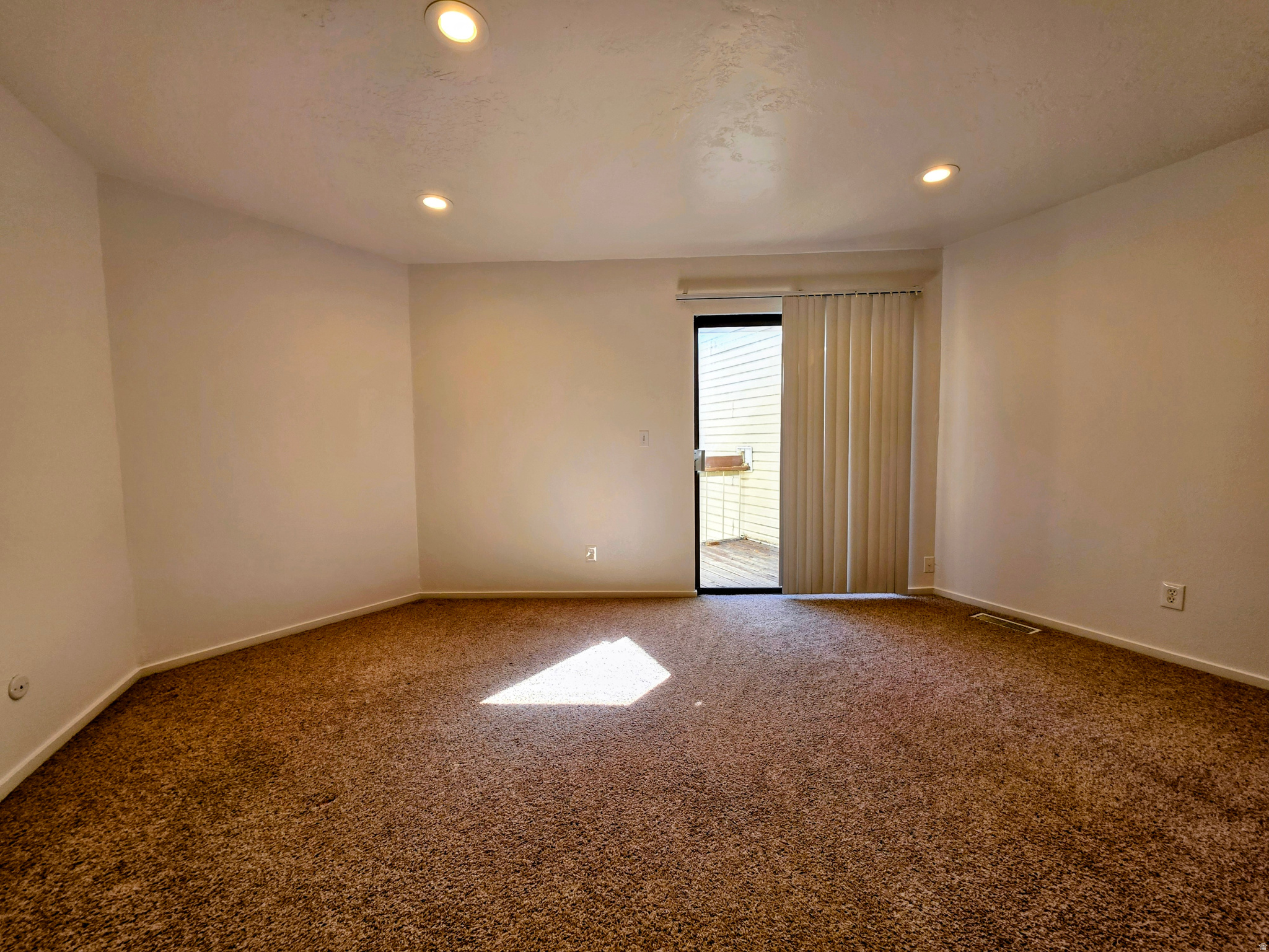 APPLEGATE CONDM - Residential