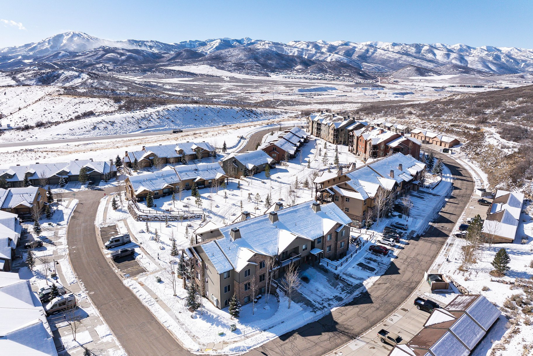 BLACK ROCK RIDGE - Residential