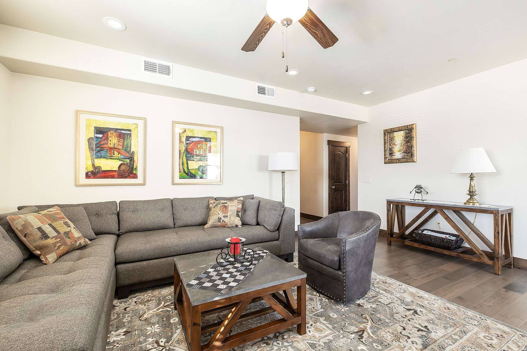 BLACK ROCK RIDGE - Residential