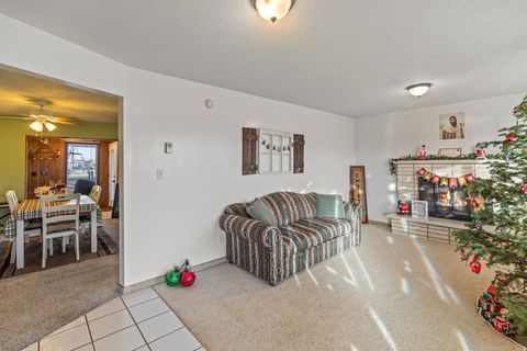 Tiny photo for 376 W 200 N, Aurora, UT 84620 (MLS # 2127964)