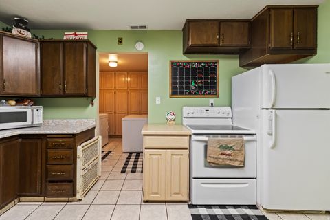 Tiny photo for 376 W 200 N, Aurora, UT 84620 (MLS # 2127964)