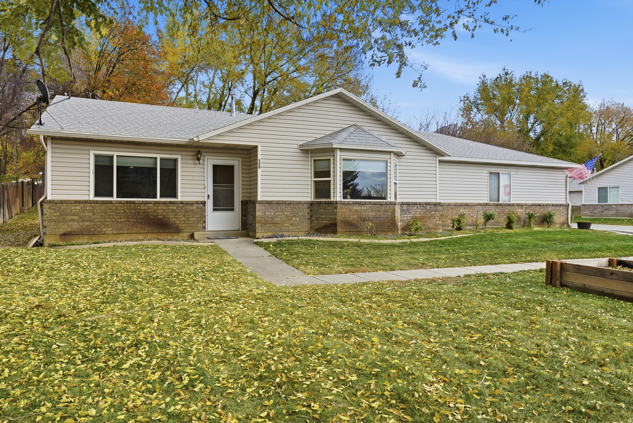 GOSSETT CONDOMINIUMS - Residential