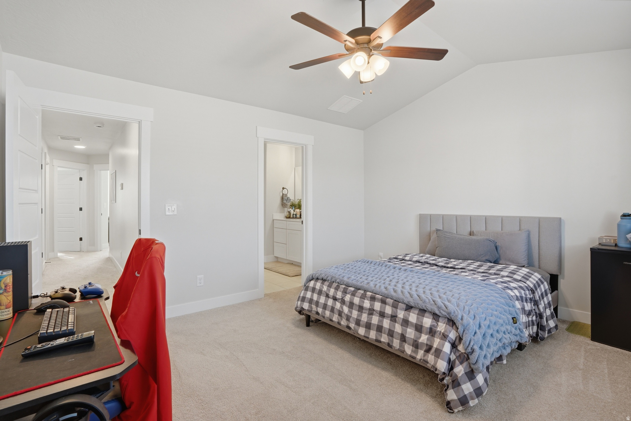 MOUNTAIN RIDGE - Residential