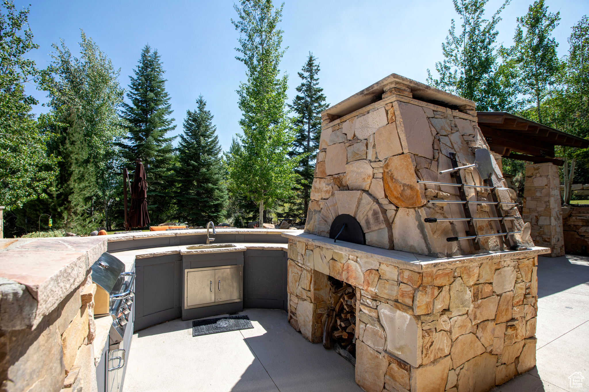 PARK MEADOWS - Residential