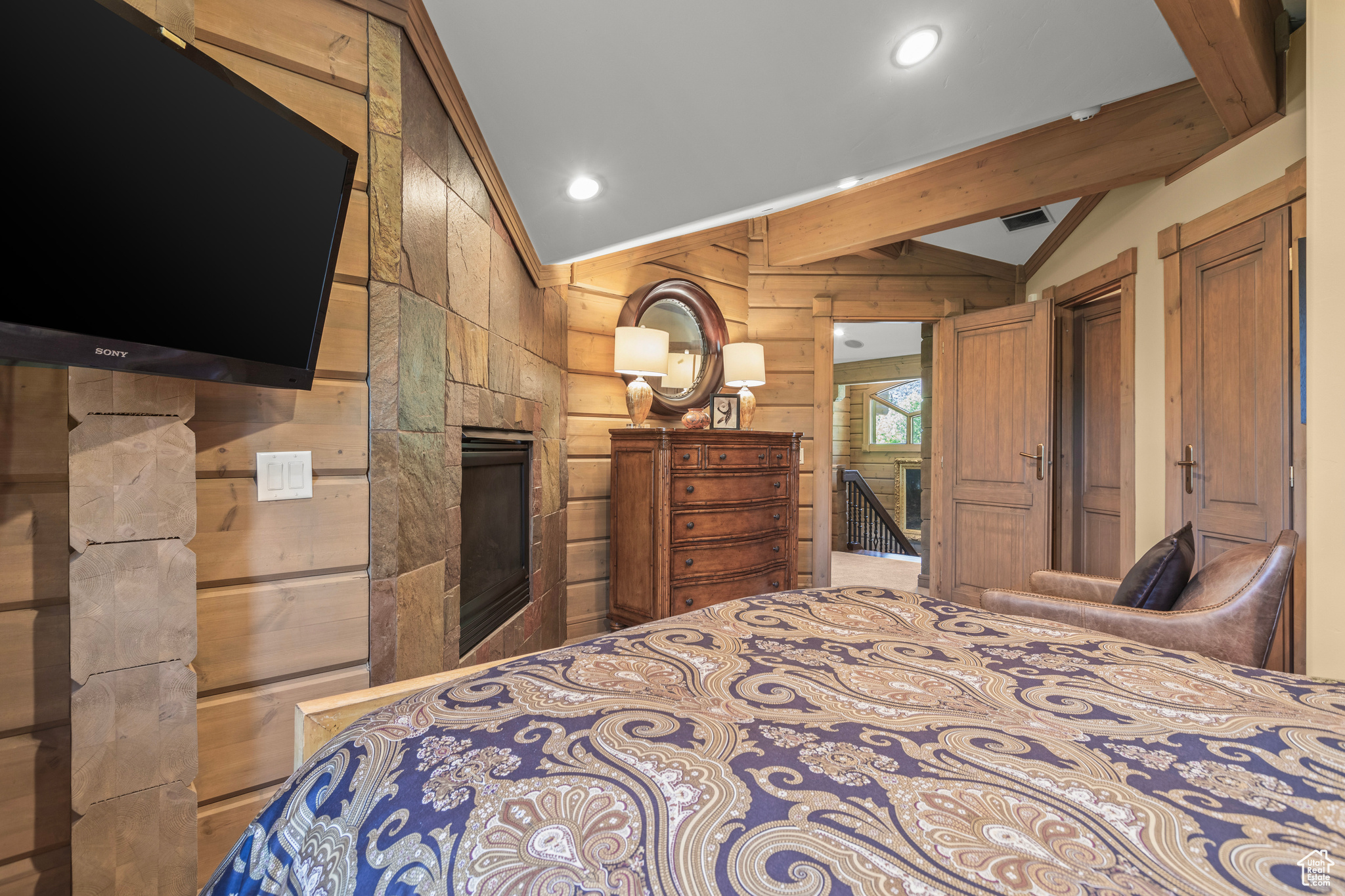 PARK MEADOWS - Residential